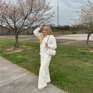 Meet your Posher, Destiney